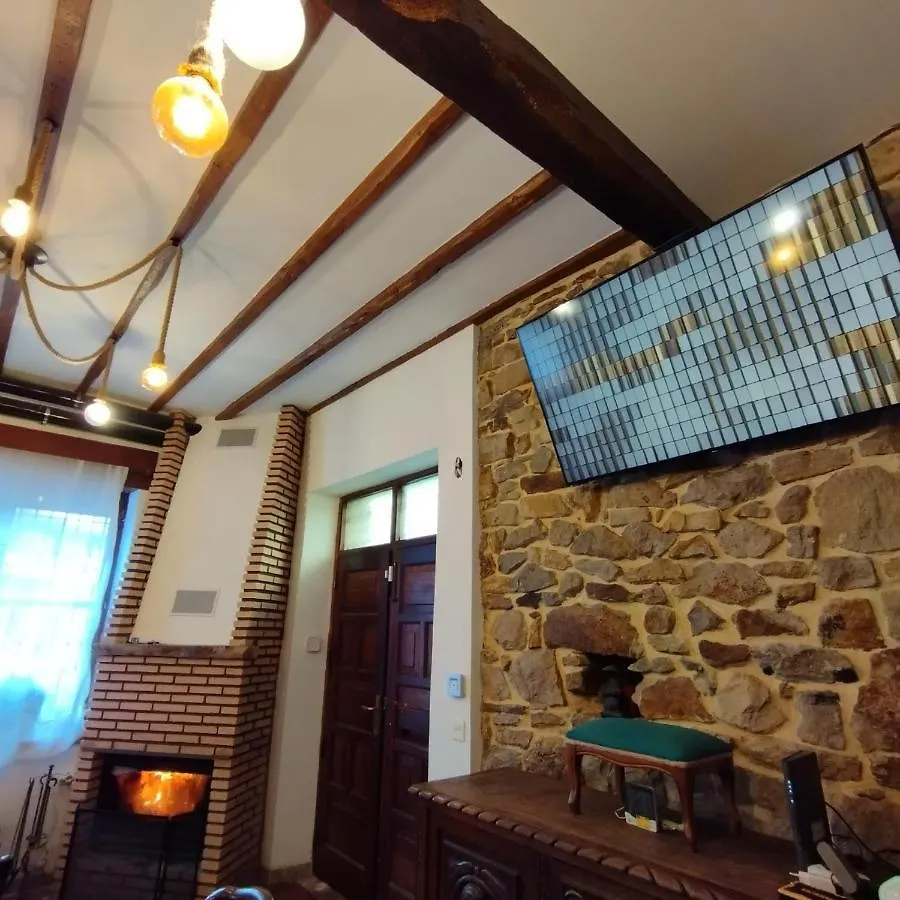 Séjour chez l'habitant Tuul Etxea, Habitacion En Caserio A 8Km De Bilbao, Bano Compartido Galdakao