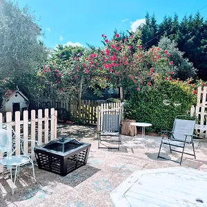  Séjour chez l'habitant Ideal For Camino Quiet Basic Away From Crowds In Private House